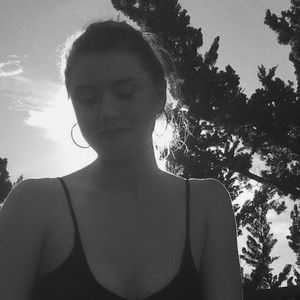 Meet your Posher, Francesca